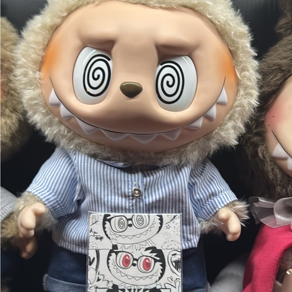 POP MART Authentic sealed in box Labubu Flip with Me!! - Picture 2 of 12